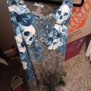 Hybrid tank top with skulls